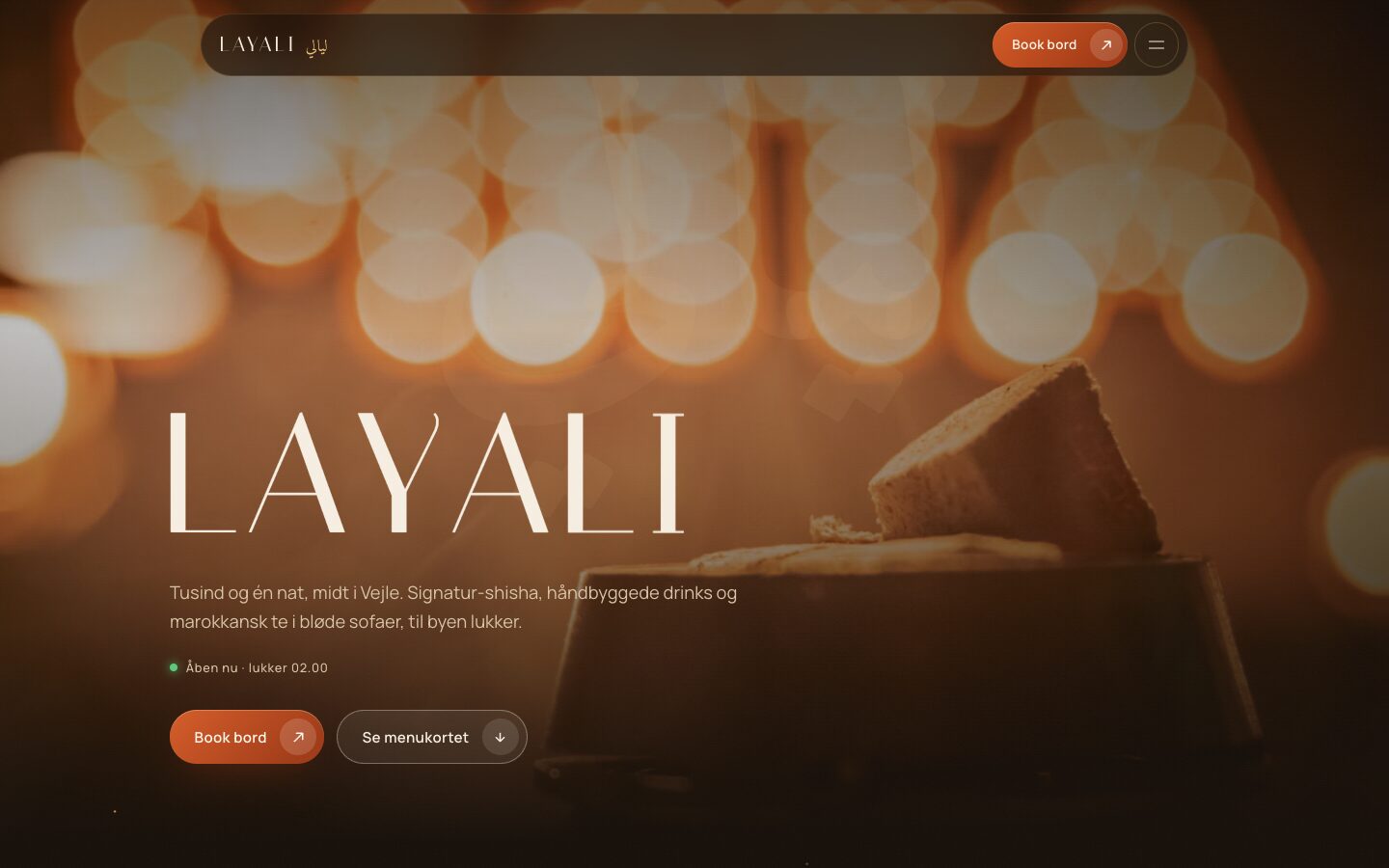 Layali-demoen, lounge og bar i Vejle med menukort og booking